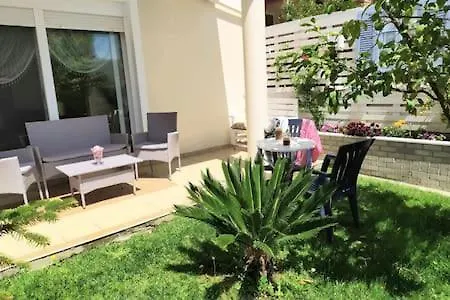 Appartement 4seasons Nea Iraklitsa