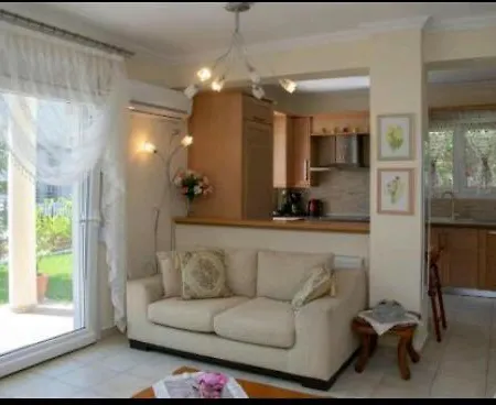 4seasons * Nea Iraklitsa