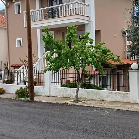 Appartement 4seasons Nea Iraklitsa